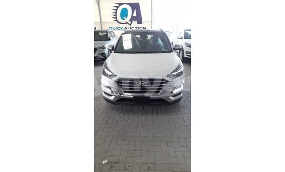 သွင်းကုန် Hyundai Tucson Other ကား Import - Dubai Ayeyarwady သွင်းကုန် Hyundai Tucson Other ကား Import - Dubai Ayeyarwady