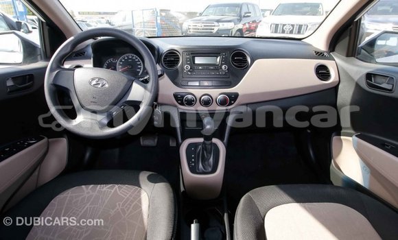 Acheter Import Voiture Hyundai i10 Blanc à Import - Dubai, #<Region:0x000000000c5121b8>
