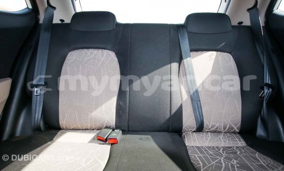 Buy Import Hyundai i10 White Car in Import - Dubai in Ayeyarwady Buy Import Hyundai i10 White Car in Import - Dubai in Ayeyarwady