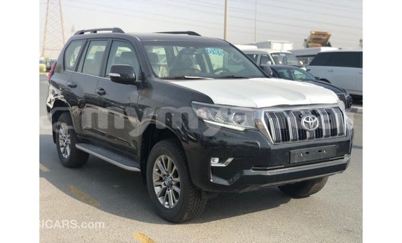 သွင်းကုန် Toyota Prado Black ကား Import - Dubai Ayeyarwady သွင်းကုန် Toyota Prado Black ကား Import - Dubai Ayeyarwady