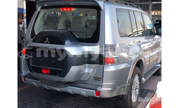 Buy Import Mitsubishi Pajero Other Car in Import - Dubai in Ayeyarwady Buy Import Mitsubishi Pajero Other Car in Import - Dubai in Ayeyarwady