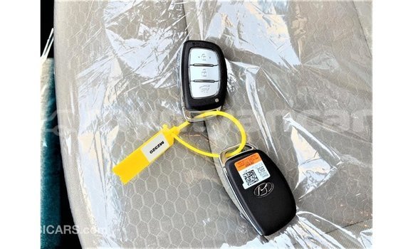 Buy Import Hyundai Elantra White Car in Import - Dubai in Ayeyarwady Buy Import Hyundai Elantra White Car in Import - Dubai in Ayeyarwady