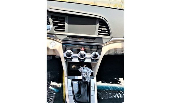 Buy Import Hyundai Elantra White Car in Import - Dubai in Ayeyarwady Buy Import Hyundai Elantra White Car in Import - Dubai in Ayeyarwady