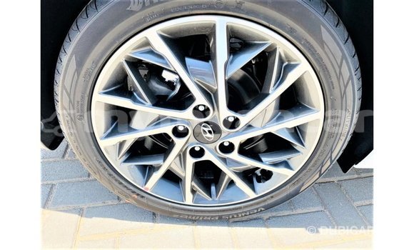 Buy Import Hyundai Elantra White Car in Import - Dubai in Ayeyarwady Buy Import Hyundai Elantra White Car in Import - Dubai in Ayeyarwady