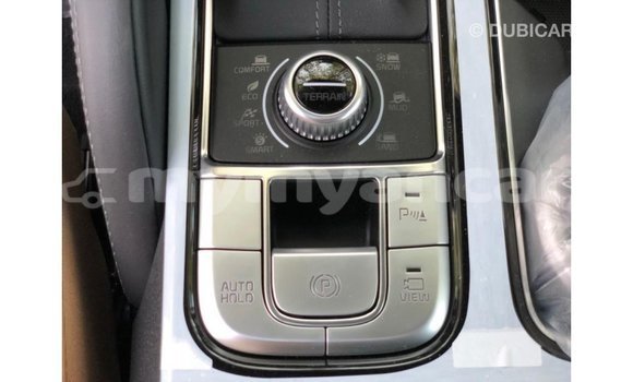 သွင်းကုန် Kia Rio White ကား Import - Dubai Ayeyarwady သွင်းကုန် Kia Rio White ကား Import - Dubai Ayeyarwady