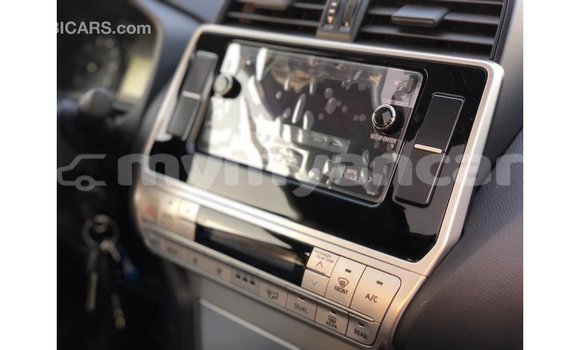 သွင်းကုန် Toyota Prado Black ကား Import - Dubai Ayeyarwady သွင်းကုန် Toyota Prado Black ကား Import - Dubai Ayeyarwady