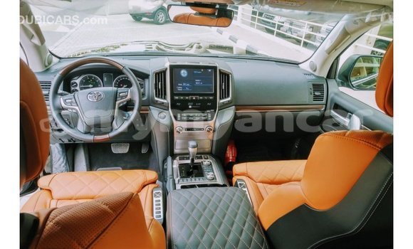 Buy Import Toyota Land Cruiser Black Car in Import - Dubai in Ayeyarwady Buy Import Toyota Land Cruiser Black Car in Import - Dubai in Ayeyarwady