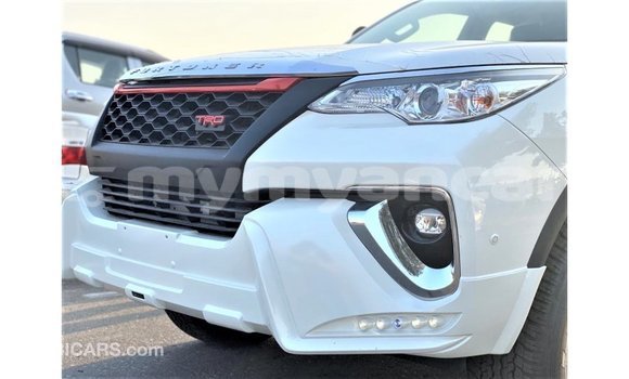 Buy Import Toyota Fortuner White Car in Import - Dubai in Ayeyarwady Buy Import Toyota Fortuner White Car in Import - Dubai in Ayeyarwady