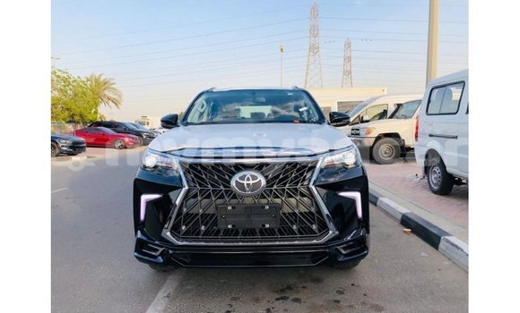 Buy Import Toyota Fortuner Black Car in Import - Dubai in Ayeyarwady Buy Import Toyota Fortuner Black Car in Import - Dubai in Ayeyarwady