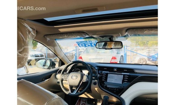 သွင်းကုန် Toyota Camry Black ကား Import - Dubai Ayeyarwady သွင်းကုန် Toyota Camry Black ကား Import - Dubai Ayeyarwady