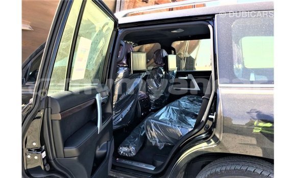 Buy Import Toyota Land Cruiser Black Car in Import - Dubai in Ayeyarwady Buy Import Toyota Land Cruiser Black Car in Import - Dubai in Ayeyarwady