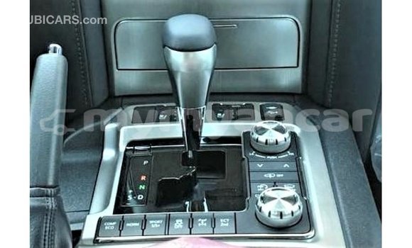 Buy Import Toyota Land Cruiser Black Car in Import - Dubai in Ayeyarwady Buy Import Toyota Land Cruiser Black Car in Import - Dubai in Ayeyarwady