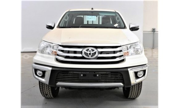 Buy Import Toyota Hilux White Car in Import - Dubai in Ayeyarwady Buy Import Toyota Hilux White Car in Import - Dubai in Ayeyarwady