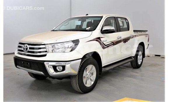 Buy Import Toyota Hilux White Car in Import - Dubai in Ayeyarwady Buy Import Toyota Hilux White Car in Import - Dubai in Ayeyarwady