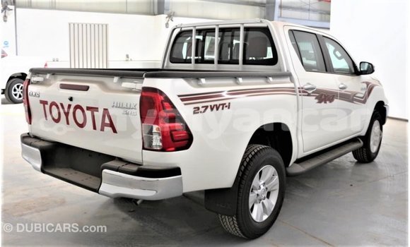 Buy Import Toyota Hilux White Car in Import - Dubai in Ayeyarwady Buy Import Toyota Hilux White Car in Import - Dubai in Ayeyarwady