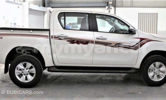 Buy Import Toyota Hilux White Car in Import - Dubai in Ayeyarwady Buy Import Toyota Hilux White Car in Import - Dubai in Ayeyarwady