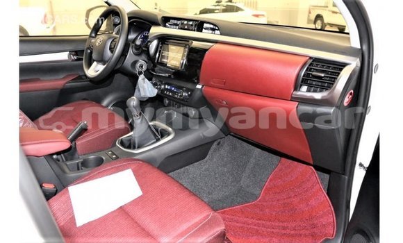 Buy Import Toyota Hilux White Car in Import - Dubai in Ayeyarwady Buy Import Toyota Hilux White Car in Import - Dubai in Ayeyarwady