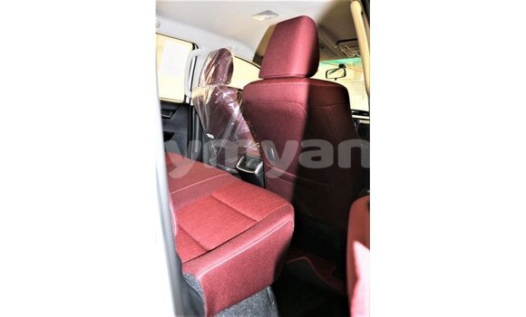Buy Import Toyota Hilux White Car in Import - Dubai in Ayeyarwady Buy Import Toyota Hilux White Car in Import - Dubai in Ayeyarwady
