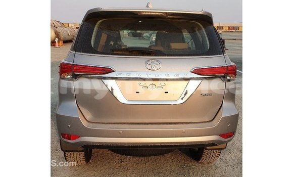 Buy Import Toyota Fortuner Other Car in Import - Dubai in Ayeyarwady Buy Import Toyota Fortuner Other Car in Import - Dubai in Ayeyarwady