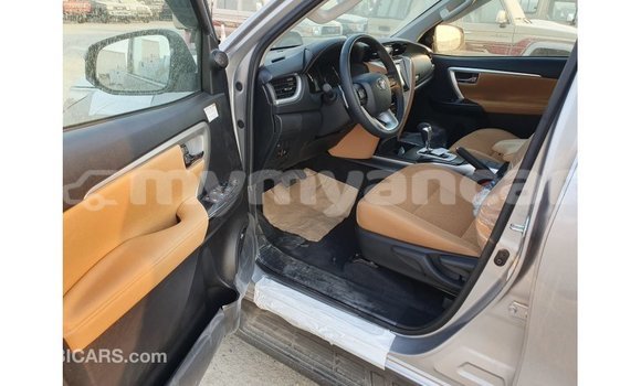 Buy Import Toyota Fortuner Other Car in Import - Dubai in Ayeyarwady Buy Import Toyota Fortuner Other Car in Import - Dubai in Ayeyarwady