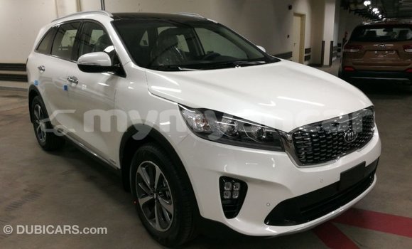 Buy Import Kia Sorento White Car in Import - Dubai in Ayeyarwady Buy Import Kia Sorento White Car in Import - Dubai in Ayeyarwady