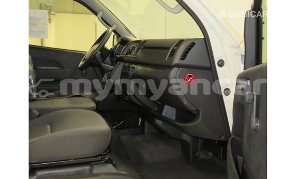 Buy Import Toyota Hiace White Car in Import - Dubai in Ayeyarwady Buy Import Toyota Hiace White Car in Import - Dubai in Ayeyarwady