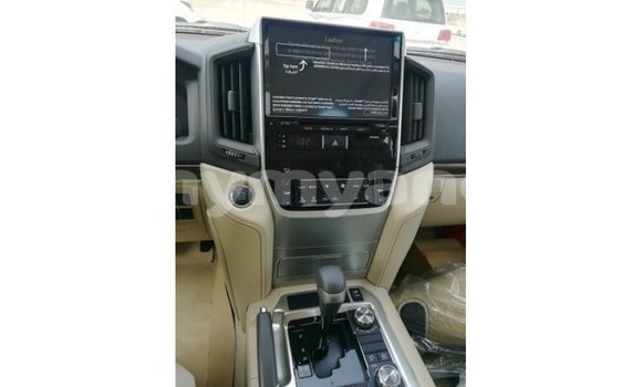 Buy Import Toyota Land Cruiser Black Car in Import - Dubai in Ayeyarwady Buy Import Toyota Land Cruiser Black Car in Import - Dubai in Ayeyarwady