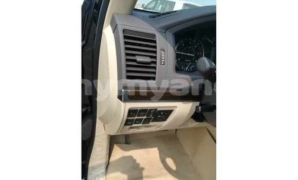 Buy Import Toyota Land Cruiser Black Car in Import - Dubai in Ayeyarwady Buy Import Toyota Land Cruiser Black Car in Import - Dubai in Ayeyarwady