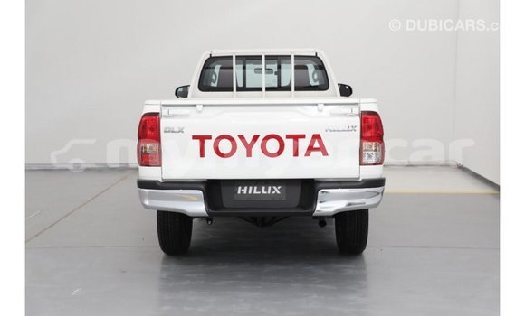 Buy Import Toyota Hilux White Car in Import - Dubai in Ayeyarwady Buy Import Toyota Hilux White Car in Import - Dubai in Ayeyarwady