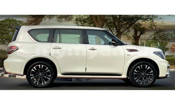 Buy Import Nissan Patrol White Car in Import - Dubai in Ayeyarwady Buy Import Nissan Patrol White Car in Import - Dubai in Ayeyarwady