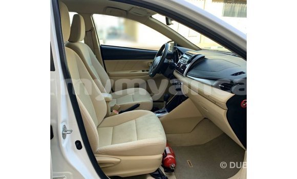 Acheter Import Voiture Toyota Yaris Blanc à Import - Dubai, #<Region:0x000000000c5121b8> Acheter Import Voiture Toyota Yaris Blanc à Import - Dubai, #<Region:0x000000000c5121b8>