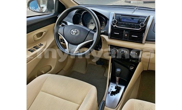 Acheter Import Voiture Toyota Yaris Blanc à Import - Dubai, #<Region:0x000000000c5121b8> Acheter Import Voiture Toyota Yaris Blanc à Import - Dubai, #<Region:0x000000000c5121b8>