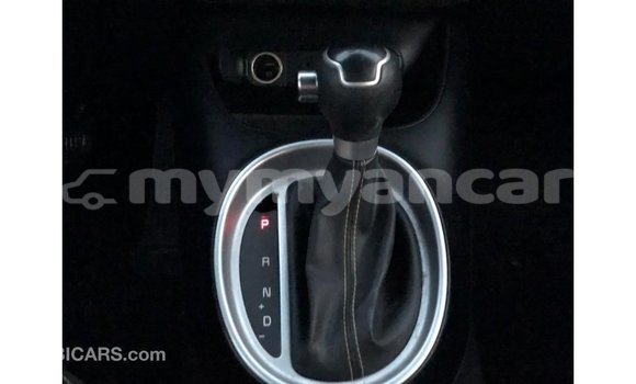 သွင်းကုန် Kia Soul Black ကား Import - Dubai Ayeyarwady သွင်းကုန် Kia Soul Black ကား Import - Dubai Ayeyarwady