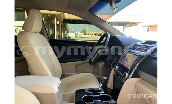 Buy Import Toyota Camry White Car in Import - Dubai in Ayeyarwady Buy Import Toyota Camry White Car in Import - Dubai in Ayeyarwady