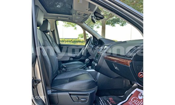 Buy Import Land Rover Defender Other Car in Import - Dubai in Ayeyarwady Buy Import Land Rover Defender Other Car in Import - Dubai in Ayeyarwady