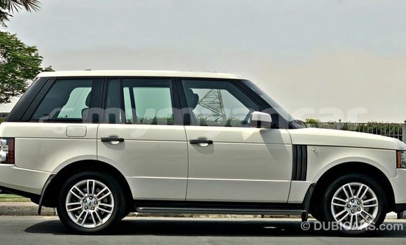 Buy Import Land Rover Range Rover White Car in Import - Dubai in Ayeyarwady Buy Import Land Rover Range Rover White Car in Import - Dubai in Ayeyarwady