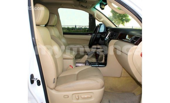 Buy Import Lexus LX White Car in Import - Dubai in Ayeyarwady Buy Import Lexus LX White Car in Import - Dubai in Ayeyarwady