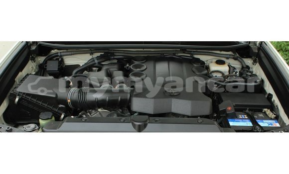 Buy Import Toyota Prado White Car in Import - Dubai in Ayeyarwady Buy Import Toyota Prado White Car in Import - Dubai in Ayeyarwady
