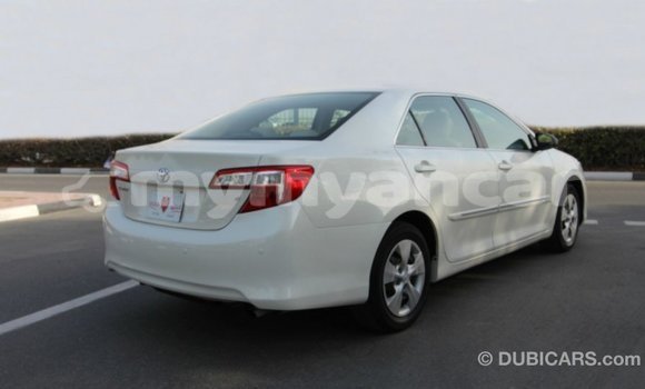 Buy Import Toyota Camry White Car in Import - Dubai in Ayeyarwady Buy Import Toyota Camry White Car in Import - Dubai in Ayeyarwady