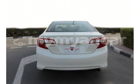 Buy Import Toyota Camry White Car in Import - Dubai in Ayeyarwady Buy Import Toyota Camry White Car in Import - Dubai in Ayeyarwady