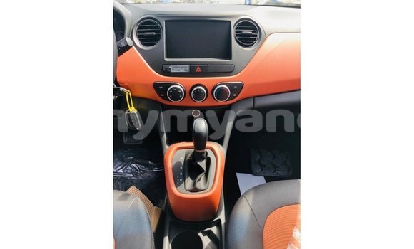 Buy Import Hyundai i10 Black Car in Import - Dubai in Ayeyarwady Buy Import Hyundai i10 Black Car in Import - Dubai in Ayeyarwady