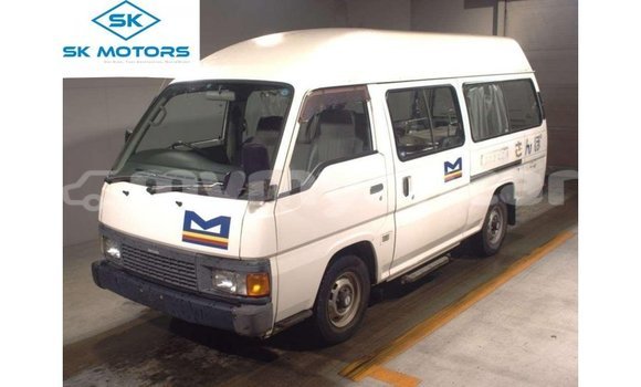 Acheter Import Voiture Nissan Caravan Blanc à Import - Dubai, #<Region:0x000000000c5121b8> Acheter Import Voiture Nissan Caravan Blanc à Import - Dubai, #<Region:0x000000000c5121b8>