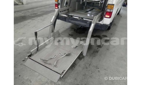 Acheter Import Voiture Nissan Caravan Blanc à Import - Dubai, #<Region:0x000000000c5121b8> Acheter Import Voiture Nissan Caravan Blanc à Import - Dubai, #<Region:0x000000000c5121b8>