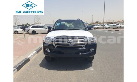 Buy Import Toyota Land Cruiser Black Car in Import - Dubai in Ayeyarwady