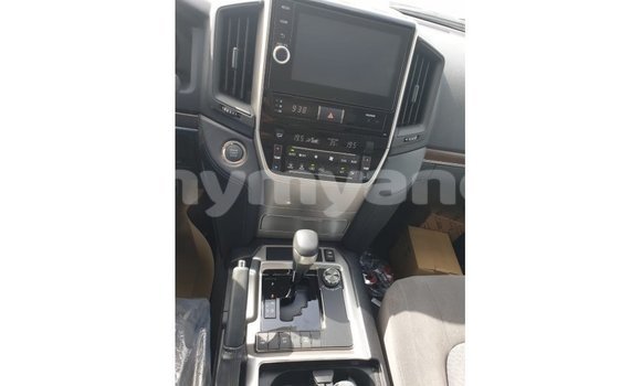 Buy Import Toyota Land Cruiser Black Car in Import - Dubai in Ayeyarwady Buy Import Toyota Land Cruiser Black Car in Import - Dubai in Ayeyarwady