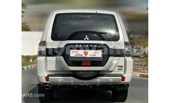 Acheter Import Voiture Mitsubishi Pajero Blanc à Import - Dubai, #<Region:0x000000000c5121b8> Acheter Import Voiture Mitsubishi Pajero Blanc à Import - Dubai, #<Region:0x000000000c5121b8>
