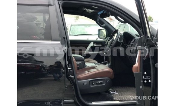 Buy Import Toyota Land Cruiser Black Car in Import - Dubai in Ayeyarwady Buy Import Toyota Land Cruiser Black Car in Import - Dubai in Ayeyarwady