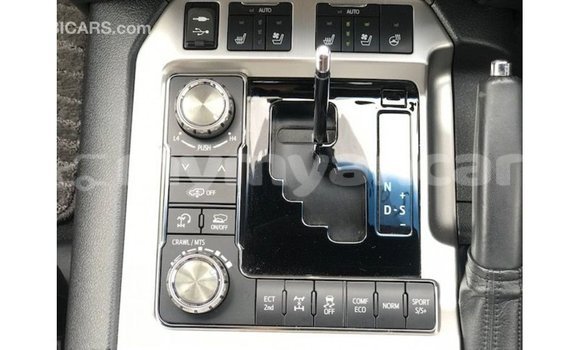 Buy Import Toyota Land Cruiser Black Car in Import - Dubai in Ayeyarwady Buy Import Toyota Land Cruiser Black Car in Import - Dubai in Ayeyarwady