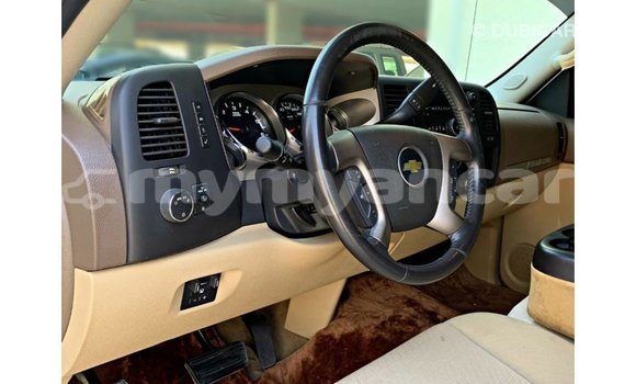 Buy Import Chevrolet Silverado White Car in Import - Dubai in Ayeyarwady Buy Import Chevrolet Silverado White Car in Import - Dubai in Ayeyarwady