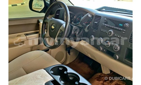 Buy Import Chevrolet Silverado White Car in Import - Dubai in Ayeyarwady Buy Import Chevrolet Silverado White Car in Import - Dubai in Ayeyarwady